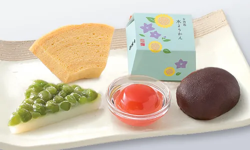旬の菓子揃い イメージ