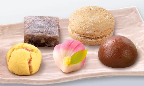 旬の菓子揃い イメージ